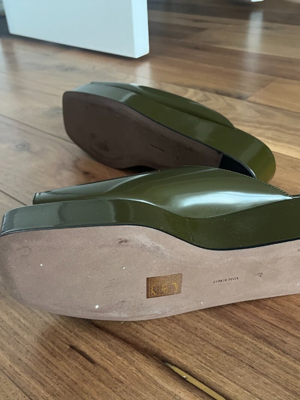 The Row Emi Flatform Sandal - Picture 4 of 7